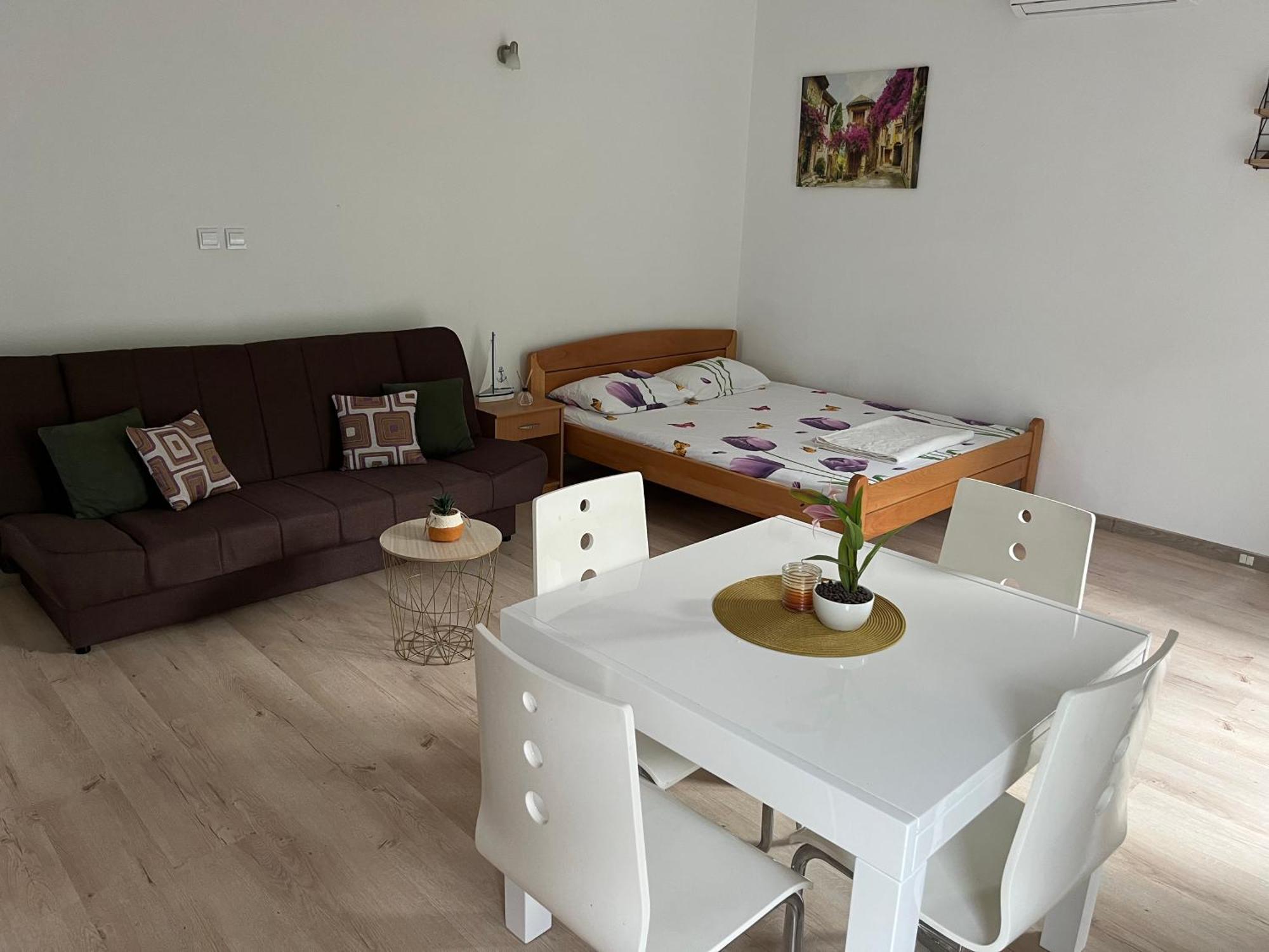 Apartman Iskra Bijela Exterior foto