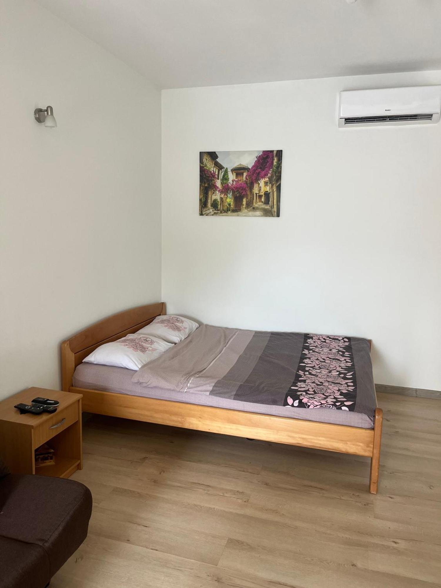 Apartman Iskra Bijela Exterior foto